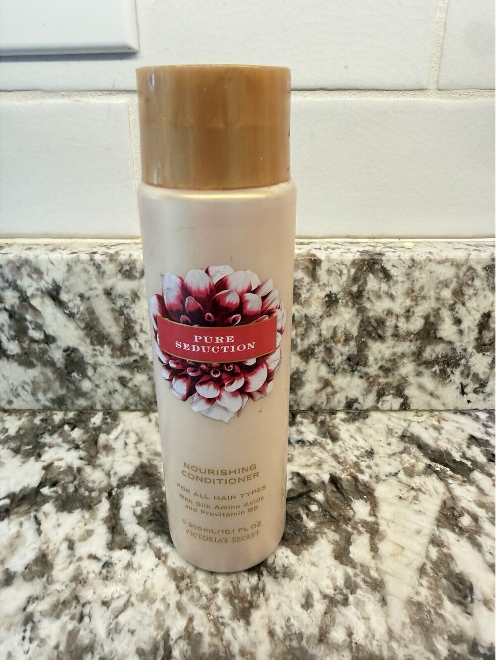 Super Rare! Victoria's Secret ~ Pure Seduction ~ Nourishing Conditioner